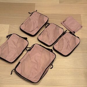 6 piece compressible packing cubes
